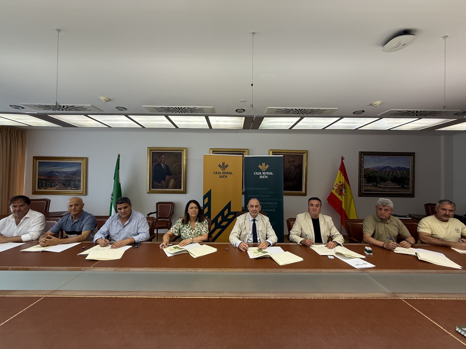 FIRMA DE CONVENIO ENTRE PRODECAN Y CAJA RURAL DE JAÉN